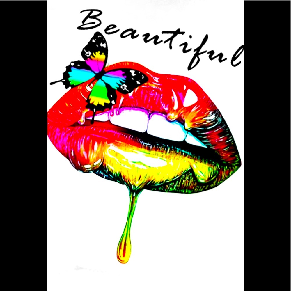 💋 BEAUTIFUL 💋🦋 Butterflies & Lip Short Sleeve T-Shirt - Picture 4 of 6